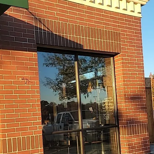 Brick storefront facade built by R.S.G. Masonry in Sacramento